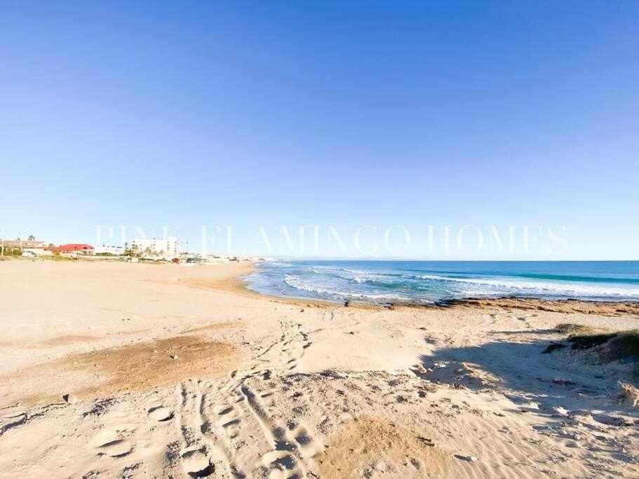 Atico Pink Seafront Apartment La Mata  Ngoại thất bức ảnh